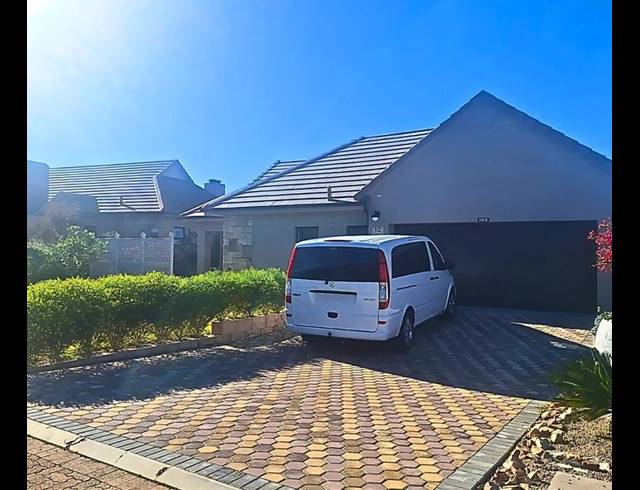 2 BEDROOM HOUSE FOR SALE IN DANA BAY